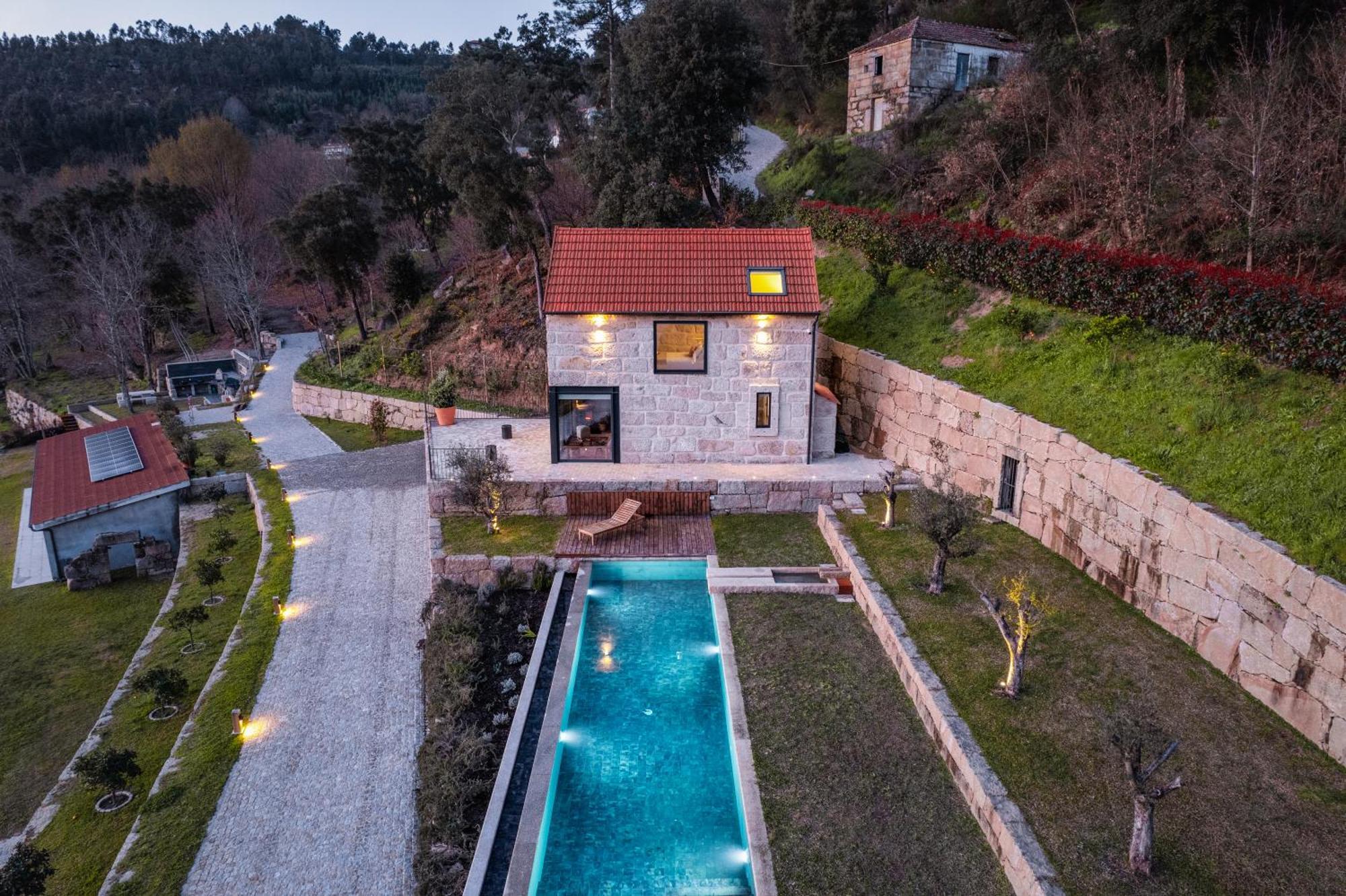 Javardo - Family House - Douro Penha Longa Экстерьер фото